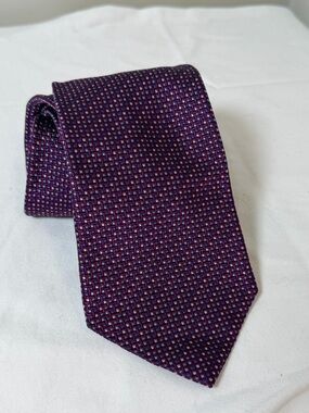 Charles Tyrwhitt Purple Textured 100% Silk Tie with Blue Accents Made in England
